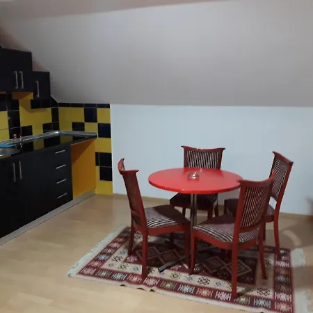 Yallah Villa